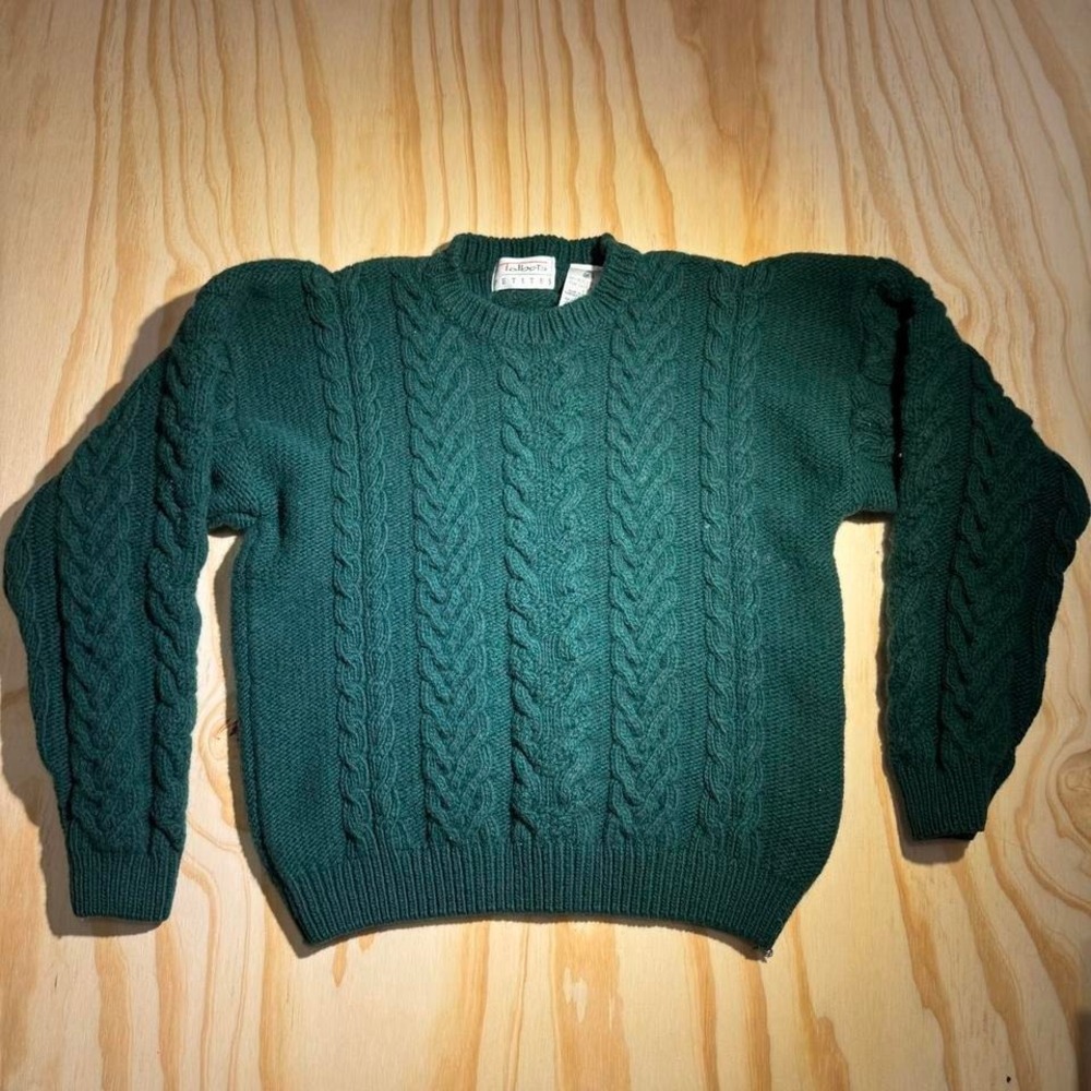 THICK wool cable knit s‎